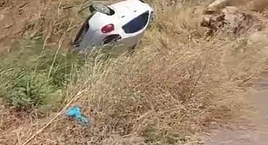 Hatay'da iki otomobil çarpıştı; 6 yaralı