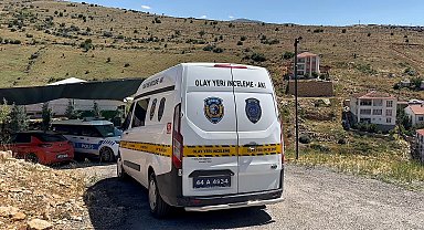 Husumetlisini pompalı tüfekle vurdu