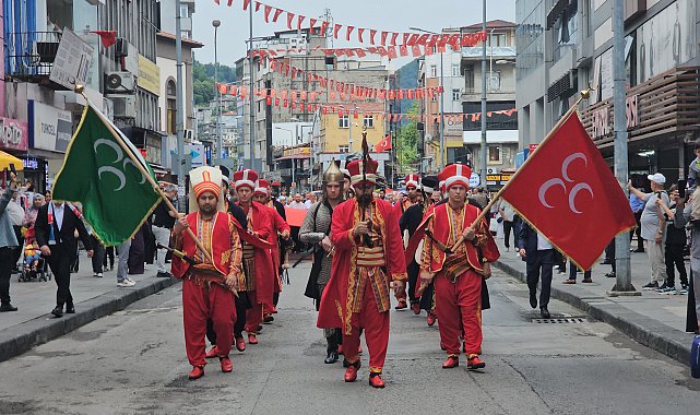 İcazet merasiminde mehter takımlı yürüyüş
