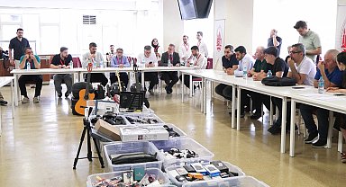 İETT'de unutulan binlerce eşya açık artırmayla 1 milyon 366 bin liraya satıldı