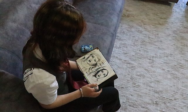 İrem, Chicago Sanat Enstitüsü'nden burslu kabul aldı