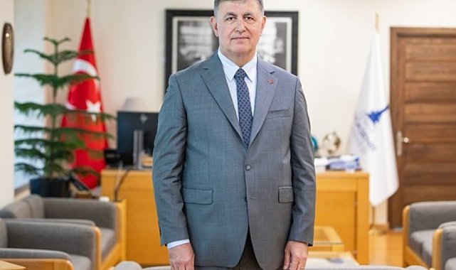 İzmir Büyükşehir Belediye Başkanı Cemil Tugay, CHP'den istifa etti
