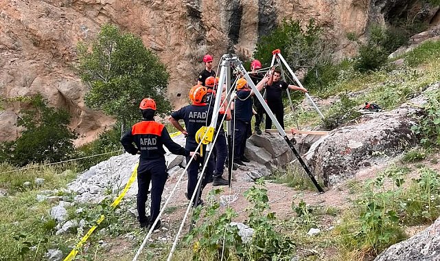 Kaçak kazı yapan 2 kişinin cansız bedeni kazdıkları kuyuda bulundu
