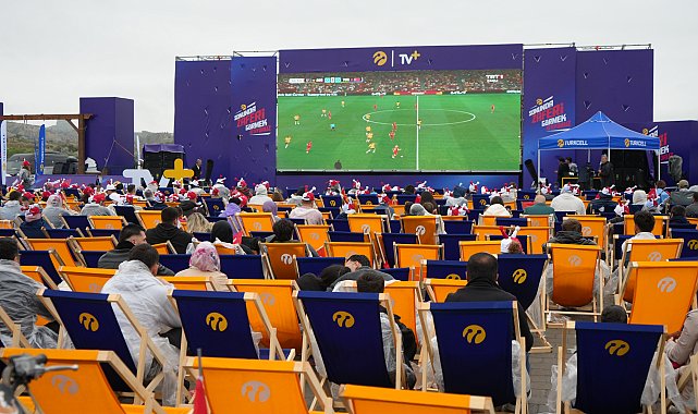 Kapadokya'da milli maç heyecanı dev ekranda yaşandı