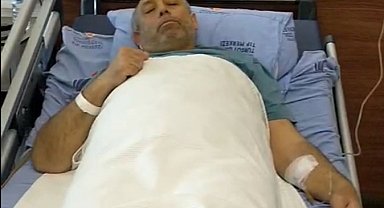 Karın ağrısıyla hastaneye gitti, karaciğer yetmezliği olduğu ortaya çıktı; 10 gündür yoğun bakımda