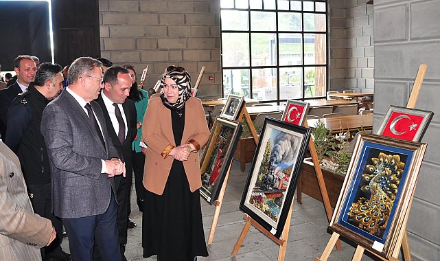 Kars'ta demir parmaklıkların ardından sanata uzanan el