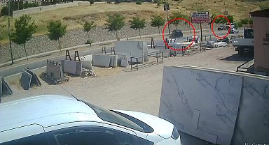 Karşı şeride geçen otomobille cip çarpıştı: 1 ölü, 3 yaralı
