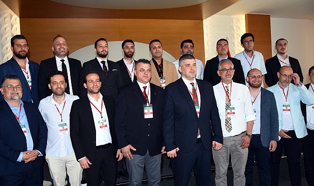 Karşıyaka'da yetki telaşı