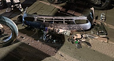 Kaza sonrası kaçan alkollü sürücü, otomobilinin düşen plakasından yakalandı