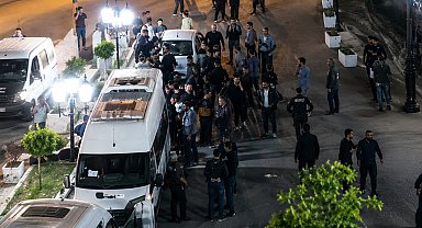 Kına gecesinde 2 aile arasında kavga; 8 yaralı