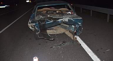 Kırıkkale'de otomobil, arıza yapan otomobile çarptı: 6 yaralı