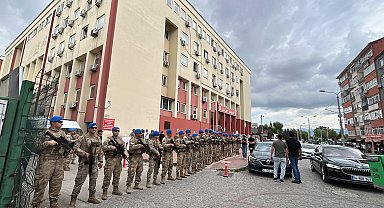Kocaeli'de tefecilik operasyonu: 16 şüpheli adliyede