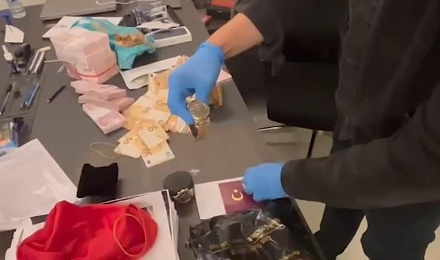 Kriptolu haberleşme sistemi ile uluslararası uyuşturucu ticaretine operasyon Görüntüyle