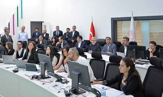 LGS süreci, Sınav Koordinasyon Merkezi'nden anlık takip edildi