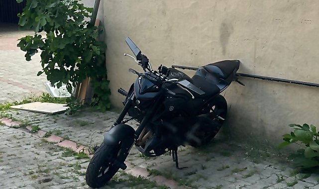 Maltepe'de motosiklet hırsızlığına karışan 2 şüpheli yakalandı