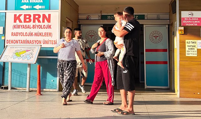 Mangaldaki ateşin üzerine düşen 2 yaşındaki Emral yaralandı