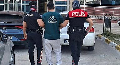 Manisa'da, 60 yıl hapisle aranan firari hükümlü yakalandı