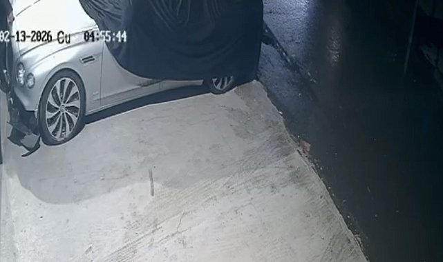 Maslak'ta lüks otomobilin 400 bin liralık altın amblemini çaldı; 'Şüpheliyle aynı kıyafeti giymişiz' dedi