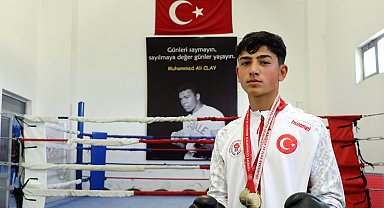 Milli boksör Kurtay'ın hedefi dünya şampiyonluğu