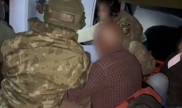 MSB: Malatya'da sarp arazide mahsur kalan vatandaşlar helikopter ile kurtarıldı