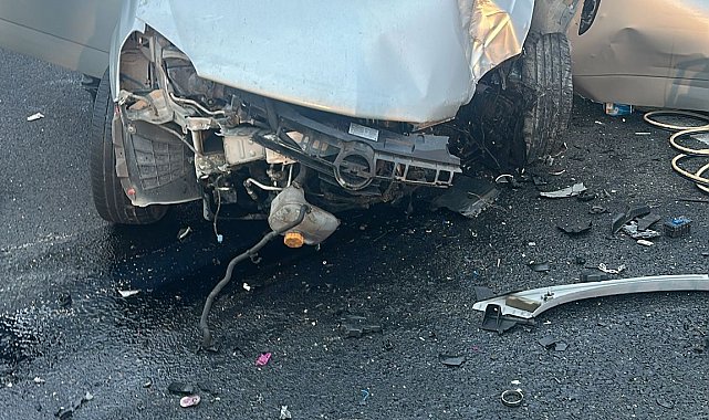 Nevşehir'de otomobil, aydınlatma direğine çarptı: 1 ölü, 3 yaralı