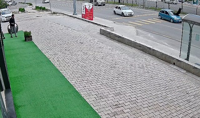 Otomobilin çarptığı yaya yaşam mücadelesi veriyor, sürücü serbest