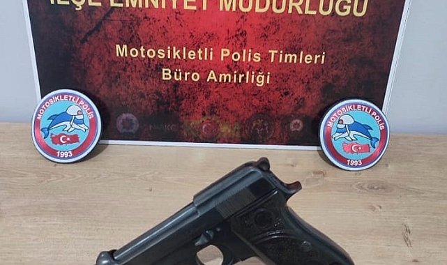 Ruhsatsız tabancayla yakalanan ehliyetsiz sürücüye 240 bin lira ceza