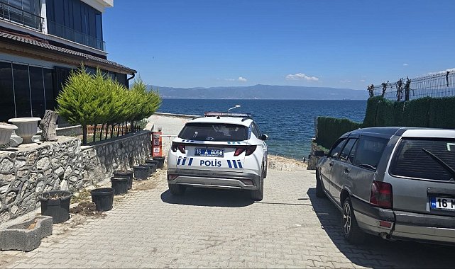 Serinlemeye girdiği denizde fenalaştı, hastanede öldü