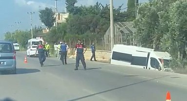 Şoförünü darbedip gasbettiği minibüsle kaza yapan şüpheli öldü