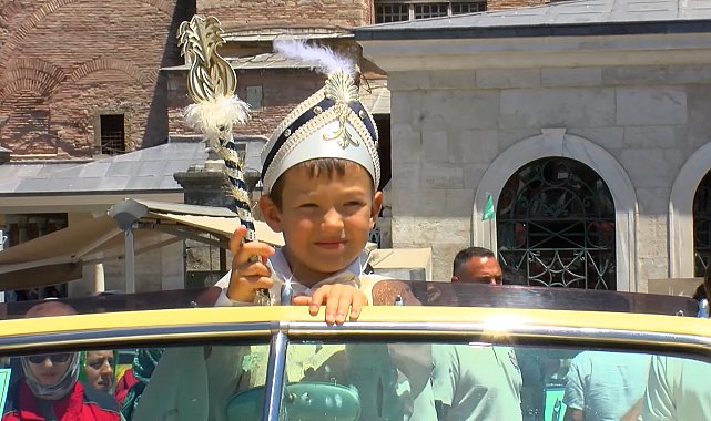 Taksim'den Ayasofya'ya Geleneksel Sünnet Şöleni etkinliği