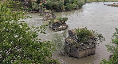 Tarihi köprünün adı 'Boğazkesen Sultan Murat Han Köprüsü olarak değiştirildi
