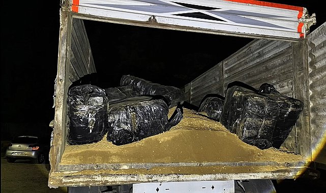TIR'da 3 milyon TL'lik kaçak malzeme ele geçirildi; sürücü tutuklandı