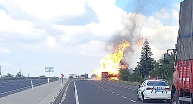 TIR'daki yangın ormana sıçradı