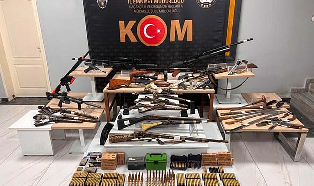Uşak'ta silah ticaretine gözaltı