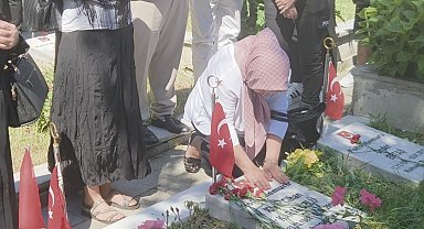 Vezneciler şehitleri terör saldırısının 10'uncu yılında anıldı