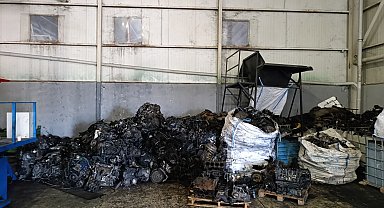 Yurt dışına sevk edilmesi gereken araç ve motor parçaları bir depoda ele geçirildi