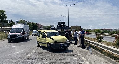 Zırhlı araç ile hafif ticari araç çarpıştı; 1 yaralı