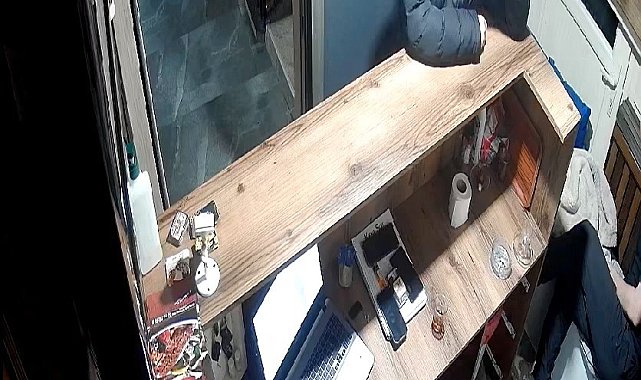 100 milyon lira dolandırdılar; tatlı ikram edip, delilleri ortadan kaldırmak için telefon hediye ettiler