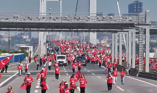 15 Temmuz Demokrasi ve Şehitleri Anma Yürüyüşü havadan görüntülendi