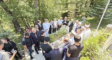 15 Temmuz şehidi imam, mezarı başında anıldı