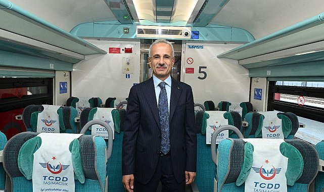 15 Temmuz'un 10'uncu yılında 10 YHT seti, özel logoyla sefer yapacak