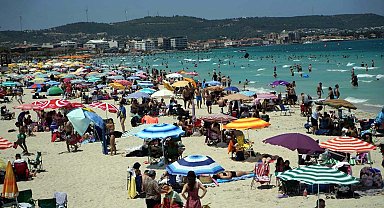 'Çeşme'de hafta sonu nüfus yarım milyona ulaşıyor'