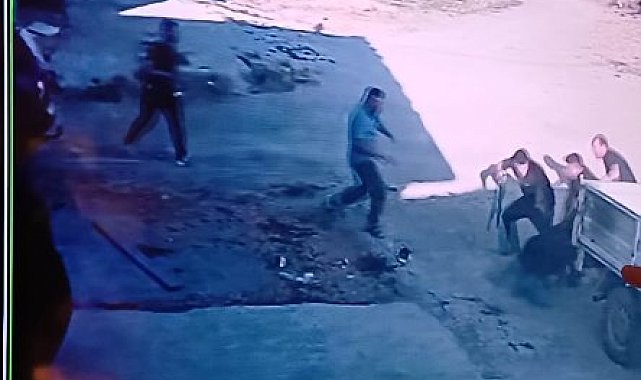 'Çöp dökme' kavgasında av tüfeğiyle vurulan kişi yaralandı; olay anı kemarada