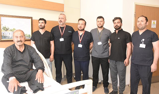 5,5 saat süren ameliyatla sağlığına kavuştu