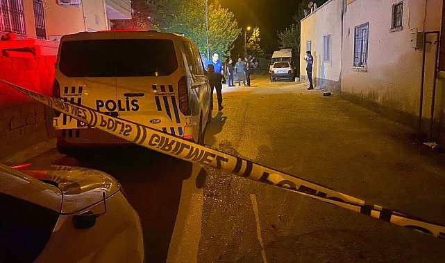 Adana'da silahlı kavga: 1'i ağır 4 yaralı