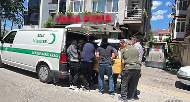 Ağaçtan düşüp hastaneden taburcu olduktan 1 gün sonra evinde ölü bulundu