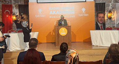 AK Parti'li Ercan 'Kadın Liderlik Akademisi Münazara Kulübü' kapanış programına katıldı