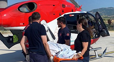 Ambulans helikopter, 14 yaşındaki hasta için havalandı