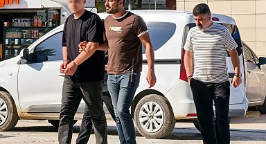 Arkadaşını silahla tehdit edip, başkasına olan borcunu ödeten şüpheli yakalandı