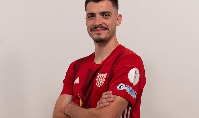 Ayvalıkgücü'nde Hamit kaldı